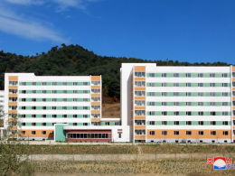 원산농업대학 기숙사 준공
