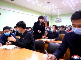 보다 높은 과학문화지식을 습득하며