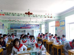 훌륭한 교육조건과 환경을 마련하여