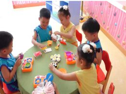 궁전안의 류다른 교실