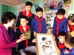 미술인재육성에 바쳐가는 교육자의 깨끗한 량심